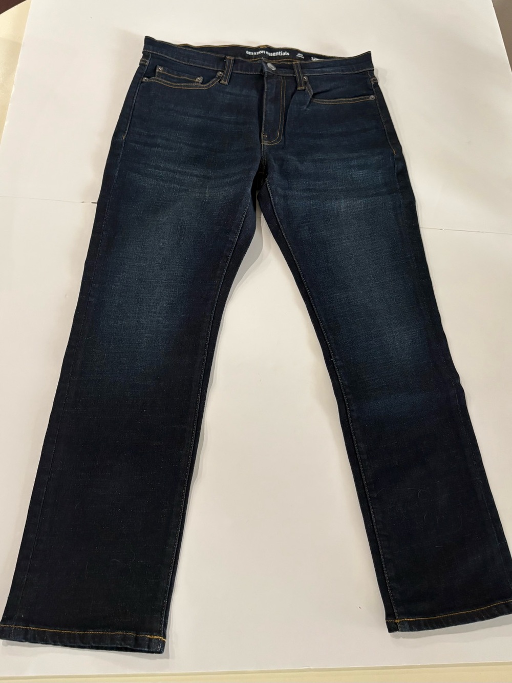 New Men's Dark Blue Amazon Essentials Straight Fit Jeans 32” waist, 28” length